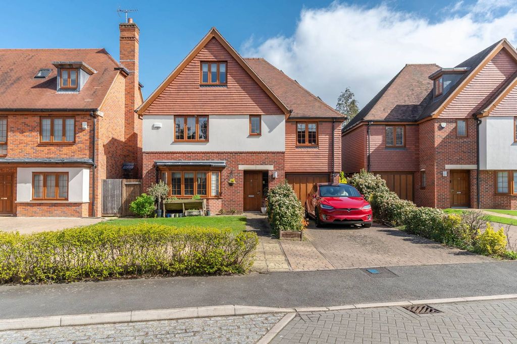 Property photo 1 of 22