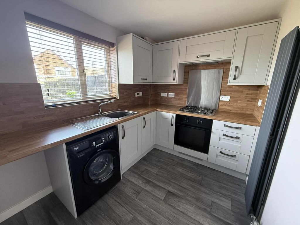 Property photo 3 of 12 Picture No. 04