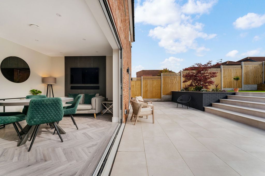 Additional image 13 of 4 bed property for saleBarnside Way, Tytherington, Macclesfield SK10