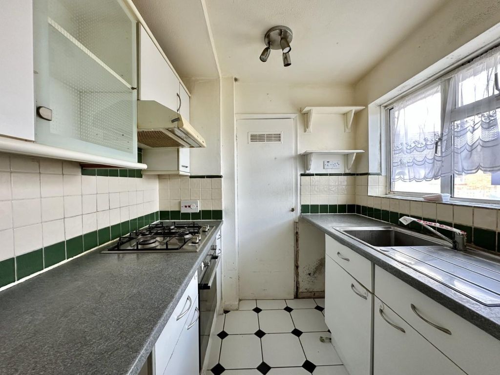 Property photo 2 of 10 6A2ce241-A473-4E75-9686-c9786d0007d0.Jpg
