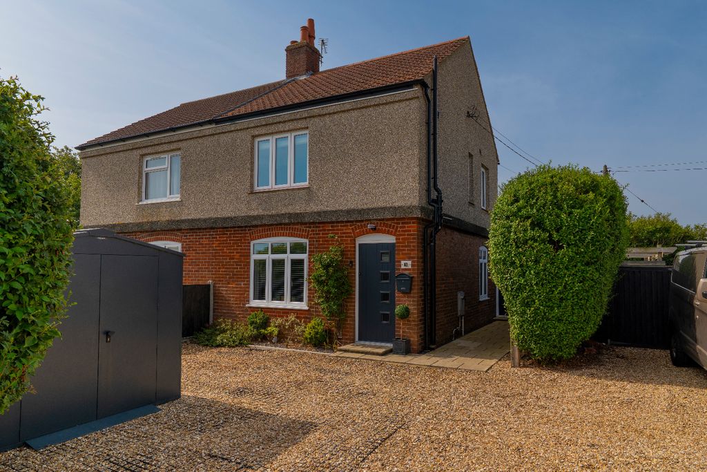 Property photo 2 of 24 4017545