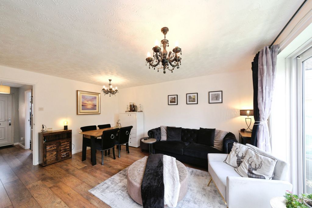 Property photo 3 of 18 Img_7183