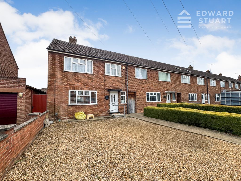 Property photo 1 of 12 3 Bedroom End Terrace For Sale