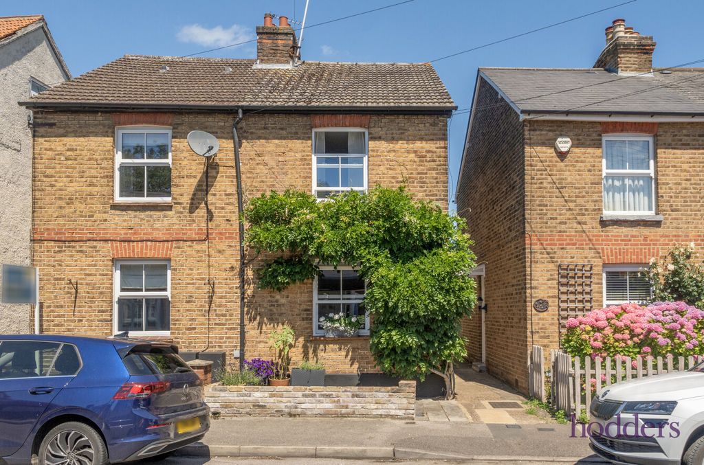 Property photo 1 of 18 Bedbcf8d-F883-4A5...
