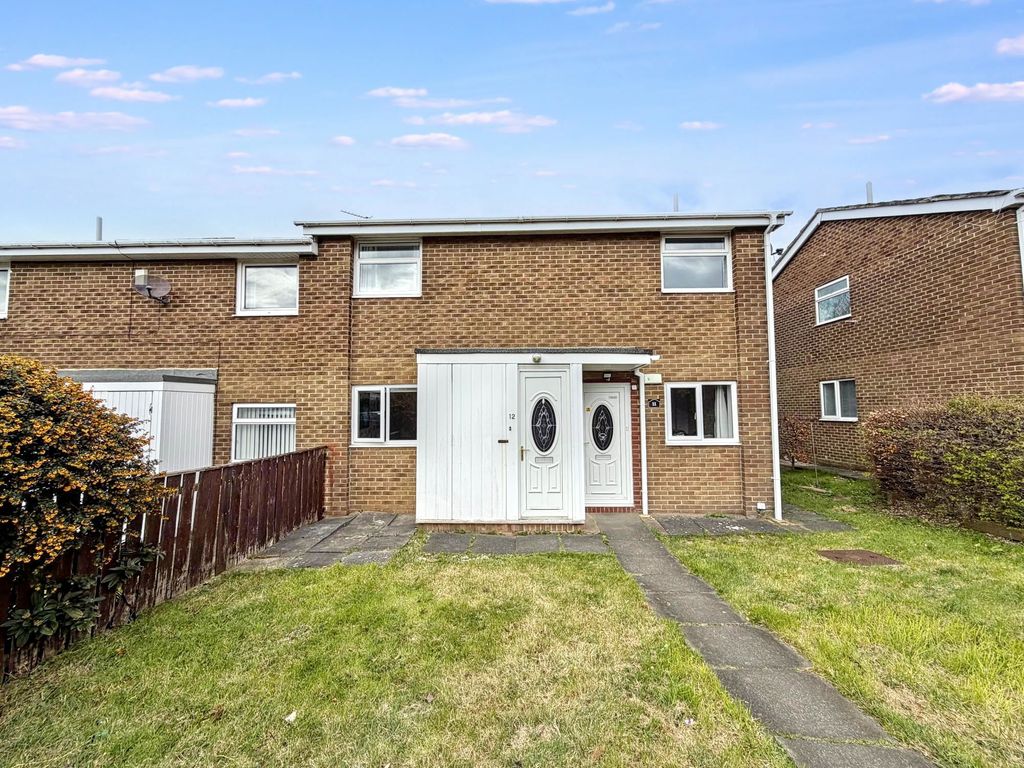 Property photo 1 of 6