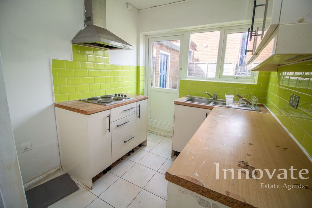 Property photo 3 of 7 Photo 5