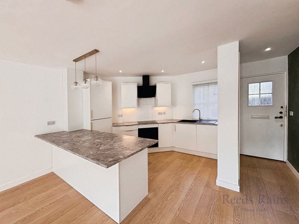 Property photo 1 of 11 Picture No. 29