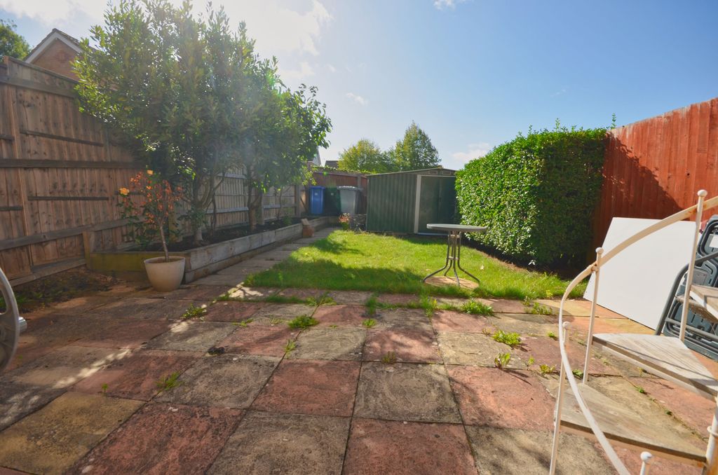 Property photo 2 of 17