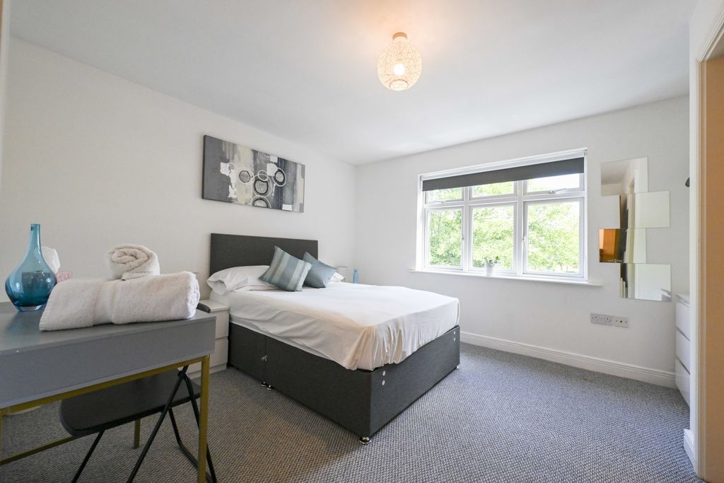 3 bed flat for saleThe Ladle, Middlesbrough TS4 photo 5