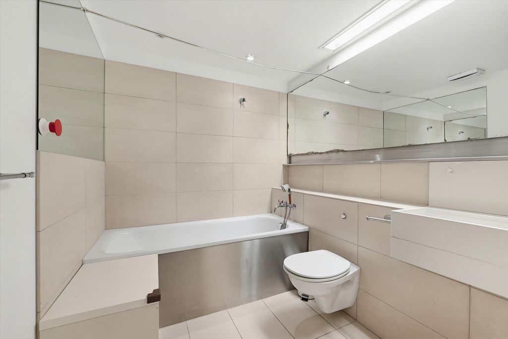 Property photo 3 of 15 Image