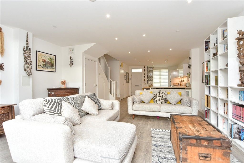 Property photo 3 of 15 Kitchen/ Living Area