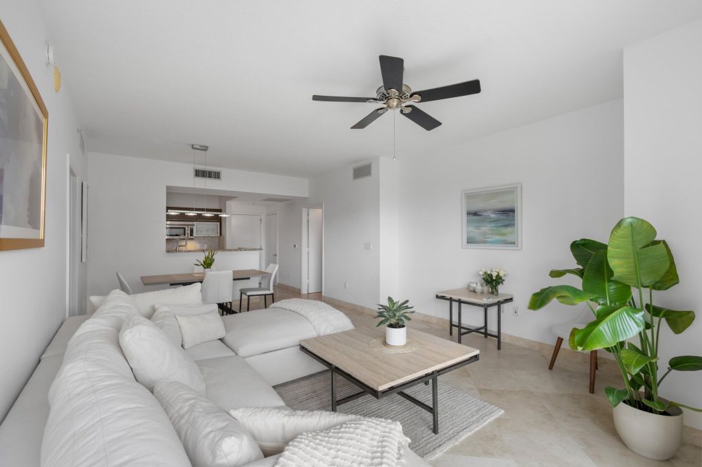 Property photo 2 of 19 <Alttext/>