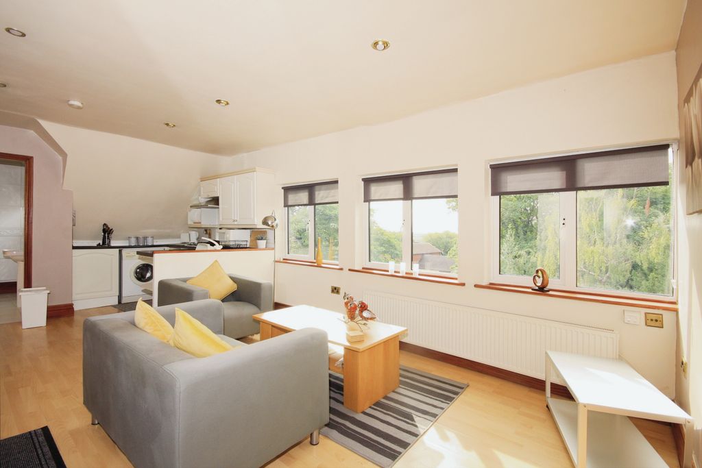 Property photo 2 of 15 Photography