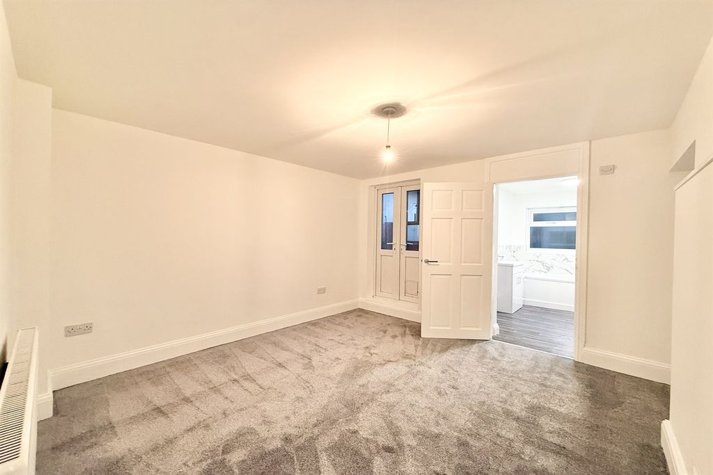 Property photo 3 of 7 Other