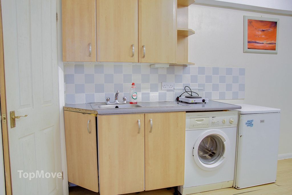 Property photo 3 of 4 Photo 2