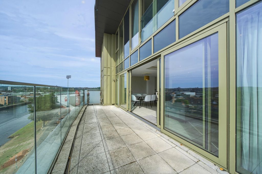 Additional image 9 of 3 bed flat for salePavilion Road, West Bridgford, Nottingham NG2