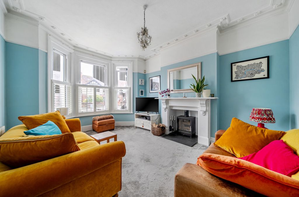 Property photo 2 of 19 1511428-6-1A08100...