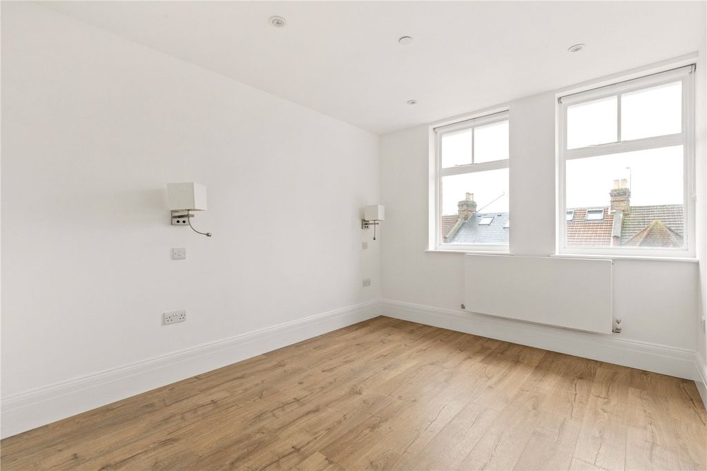 Property photo 3 of 12 Picture No. 09