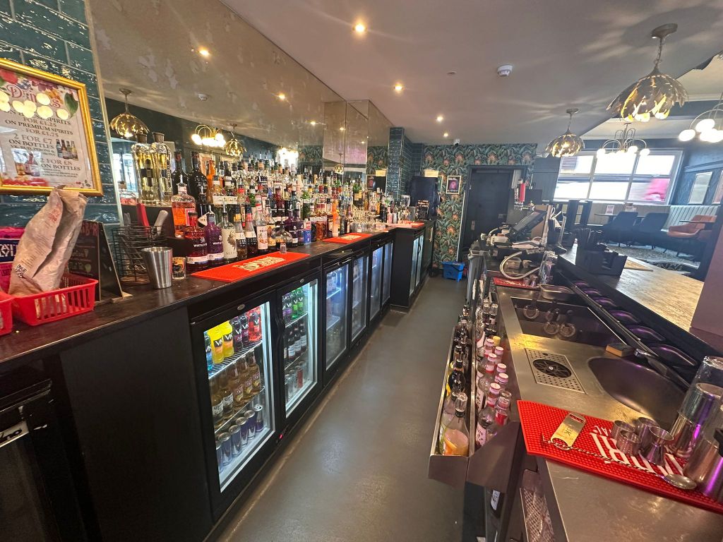 Property photo 3 of 11