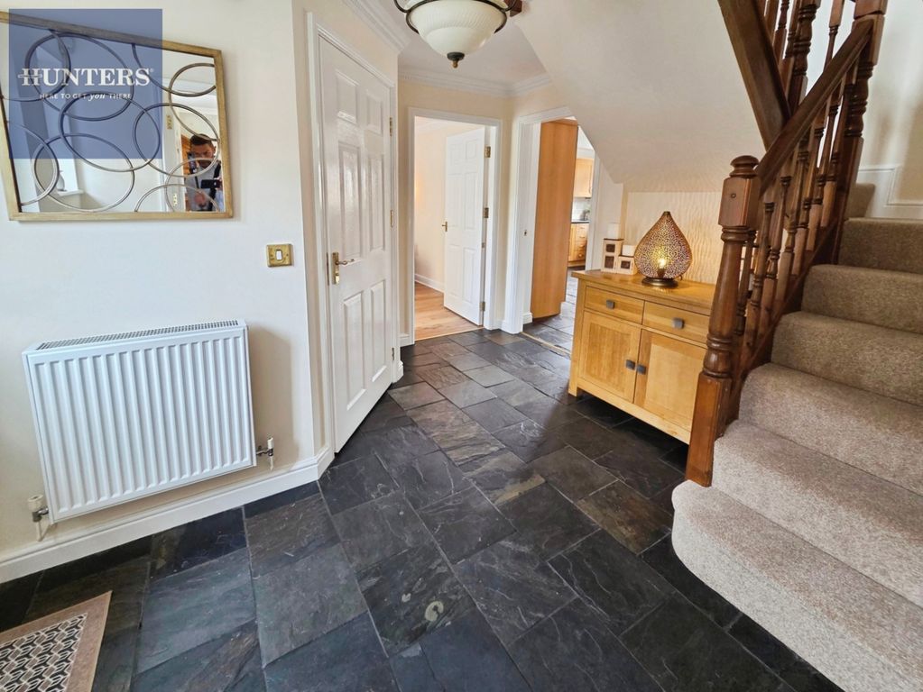 Property photo 2 of 22 Pbox-Img.Jpg