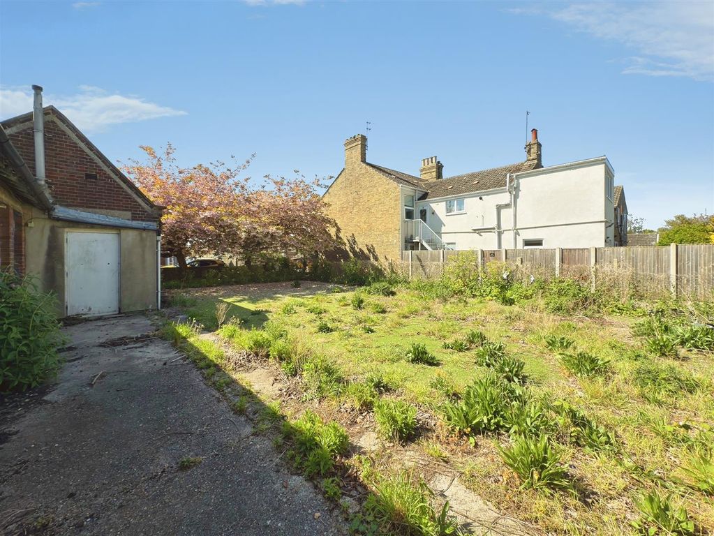 Property photo 2 of 16 Church Morton Road  (2).Jpg