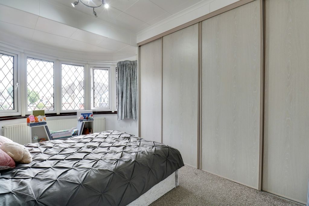 Property photo 3 of 29 5006214