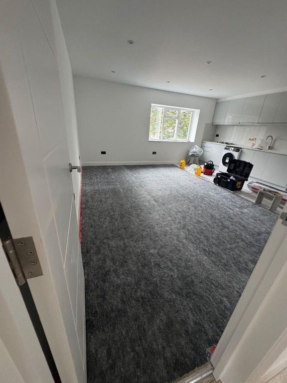 Property photo 2 of 11 Photo 2