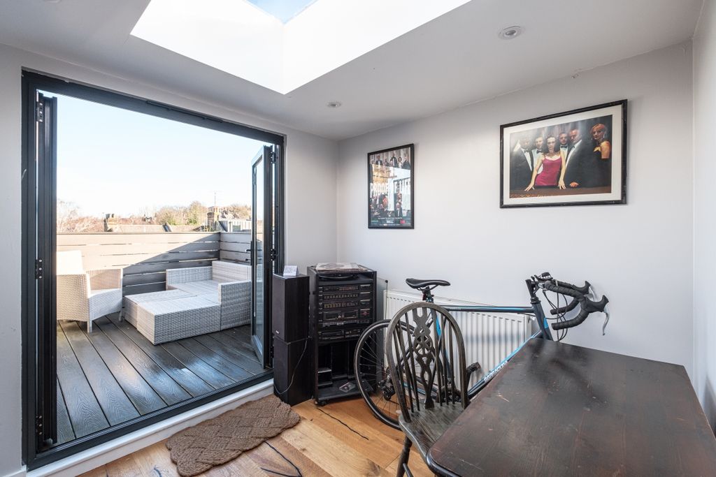 Property photo 2 of 16 January 2026 Jr (1)