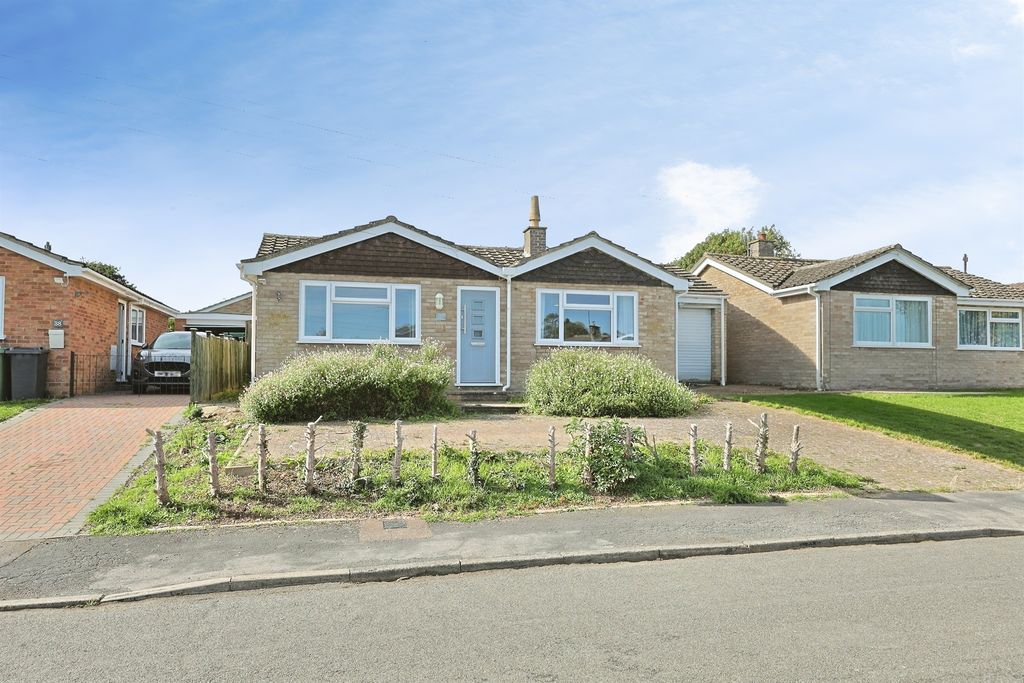 Property photo 1 of 20