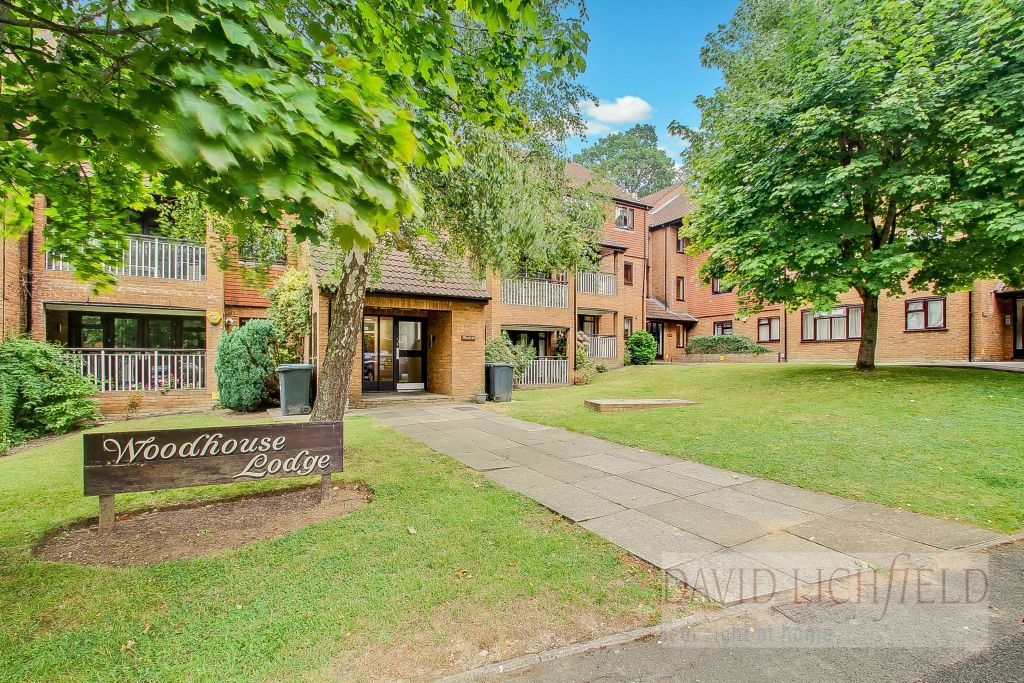 Property photo 1 of 8 Exterior
