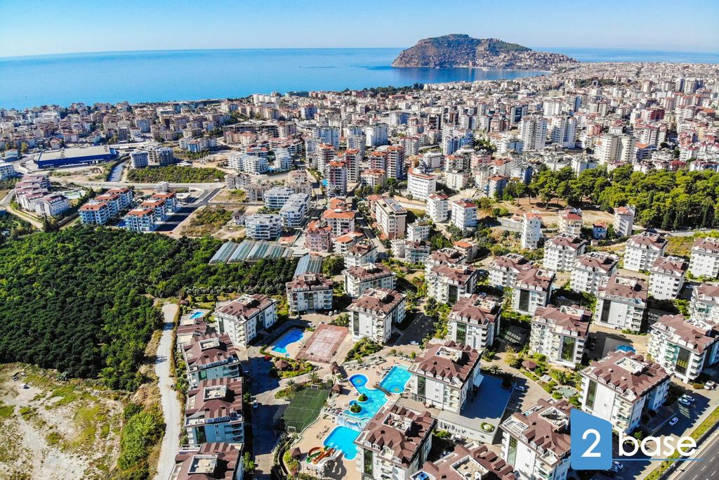 Property photo 2 of 30