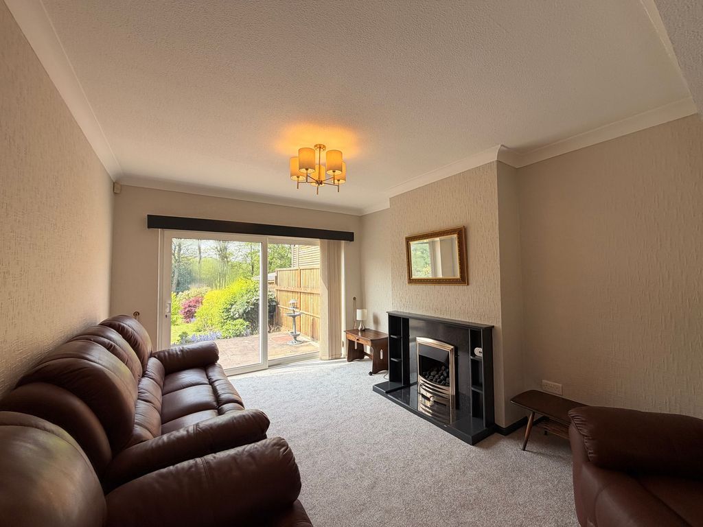 Property photo 2 of 32