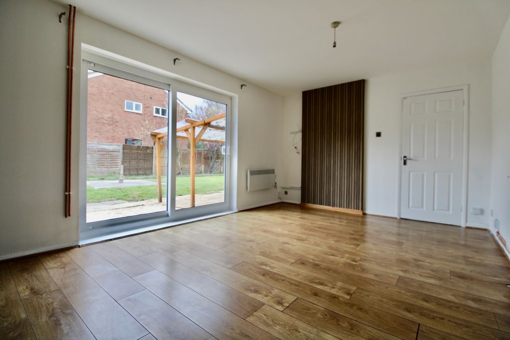 Property photo 3 of 10 Lounge Diner