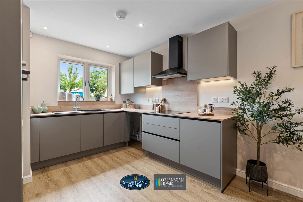 Property photo 3 of 39 Showhome Plot 3 Ansty Road (26 Of 46).Jpg