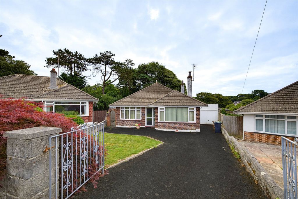 Property photo 1 of 17 Picture No. 01