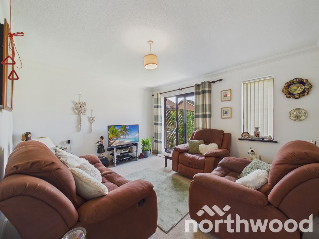 Property photo 2 of 9