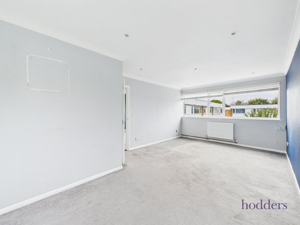 Property photo 2 of 11 Picture No. 20