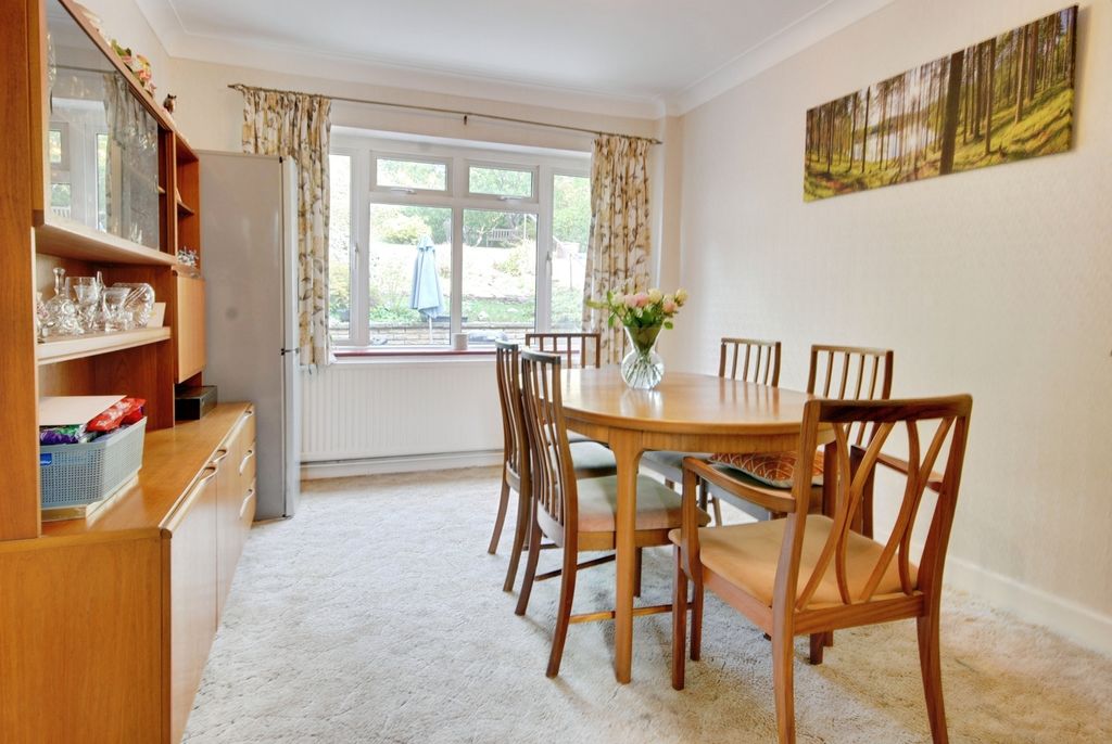 Property photo 3 of 15 Pbox-Img.Jpg