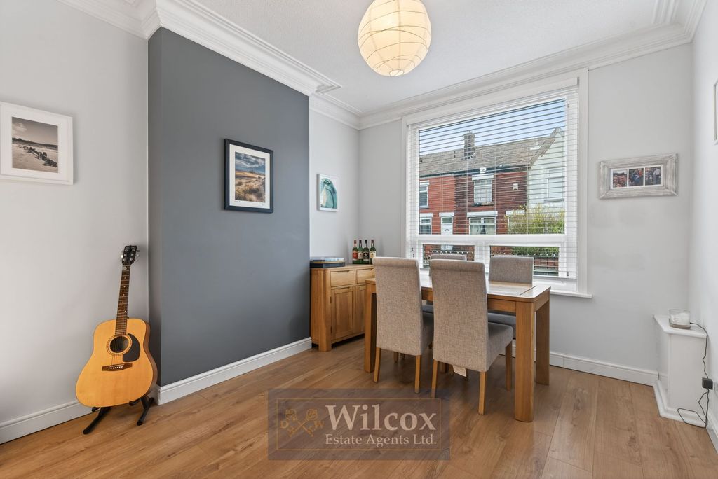 Property photo 3 of 26