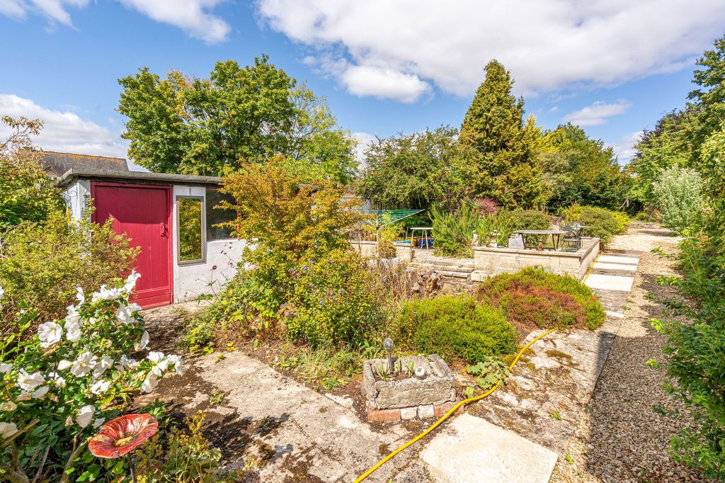 Property photo 3 of 15
