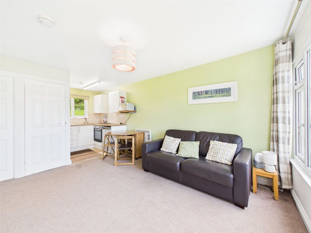 Property photo 2 of 7 Picture No. 02