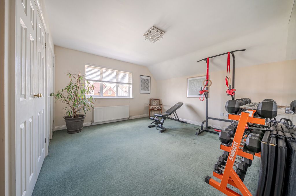 Additional image 17 of 5 bed detached house for saleArthur Road, Southampton SO15