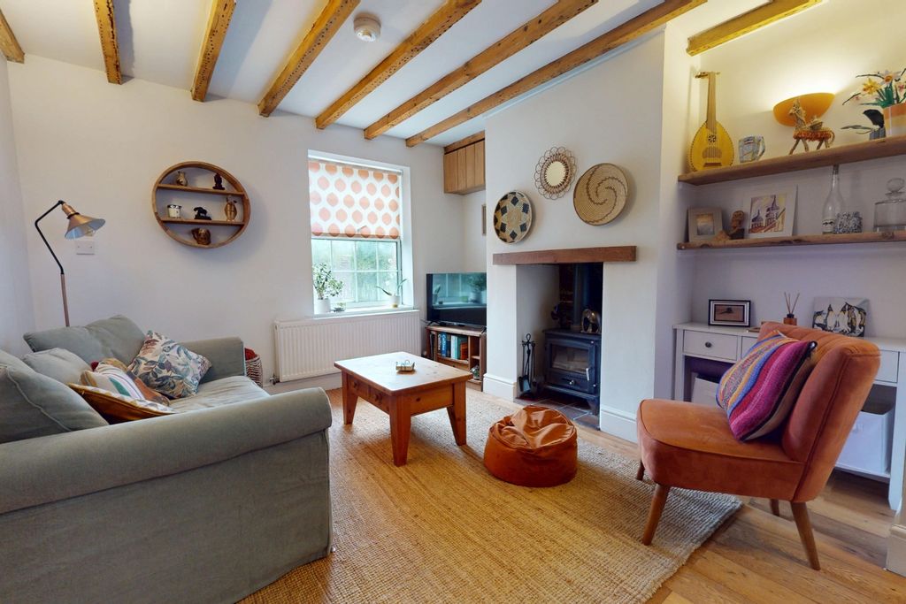 Property photo 3 of 31 4957806