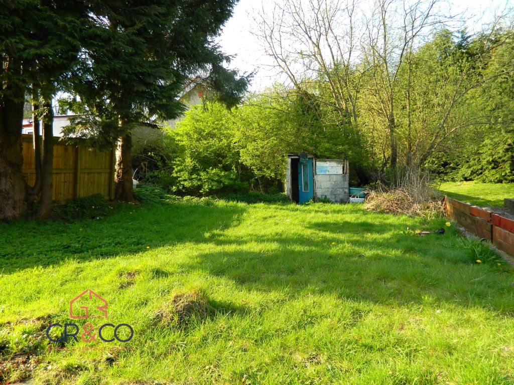Property photo 2 of 23 Rear Garden