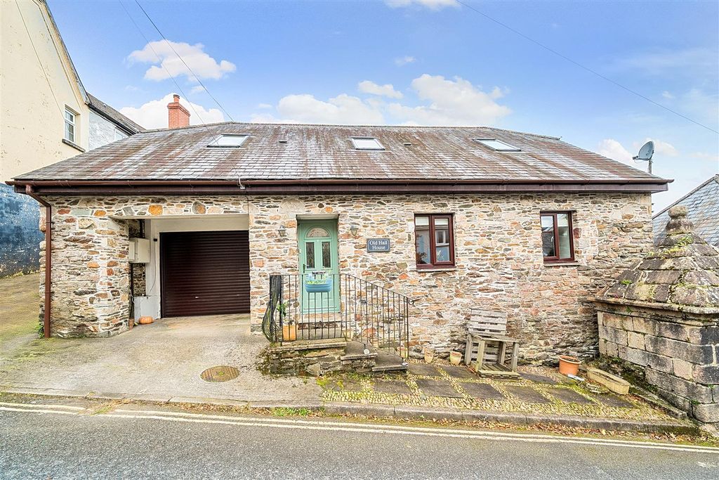 Property photo 2 of 23 Ohh Front.Jpg