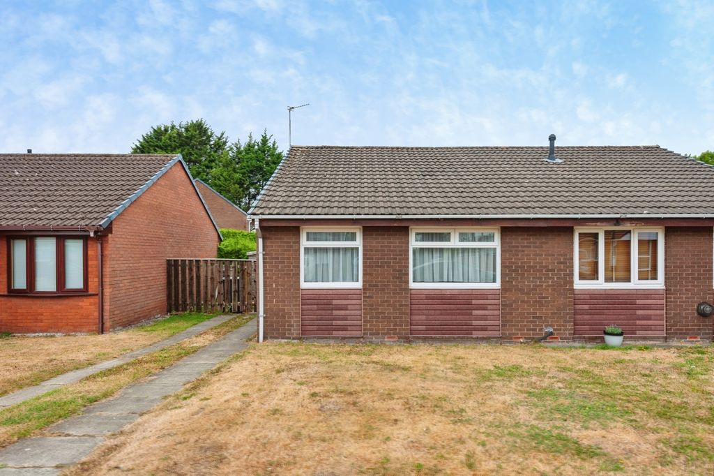 Property photo 1 of 16 Pbox-Img.Jpg