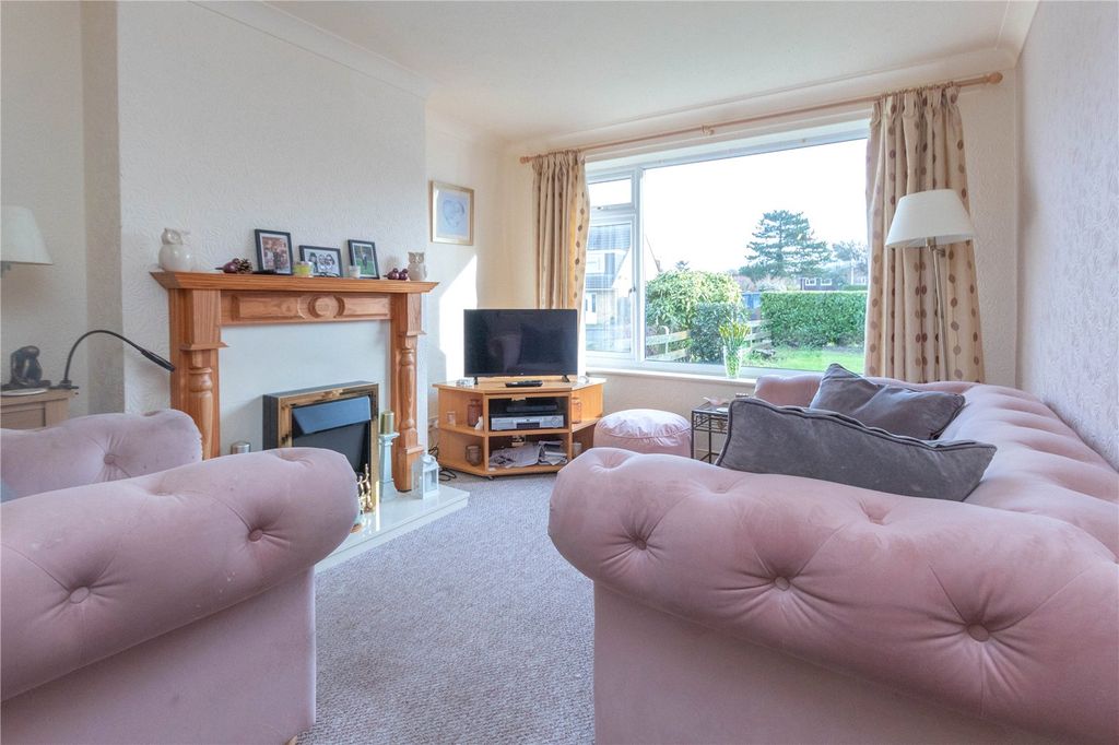 Property photo 2 of 20 Picture No. 88