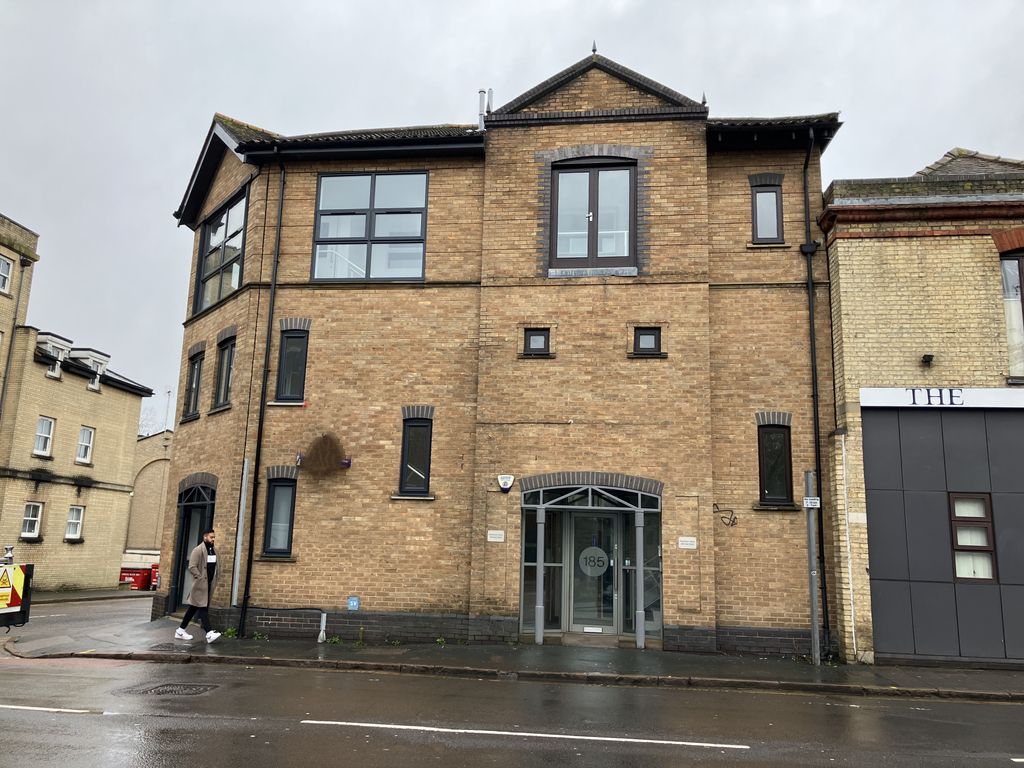Property photo 1 of 5 Cambridge Offices To Let