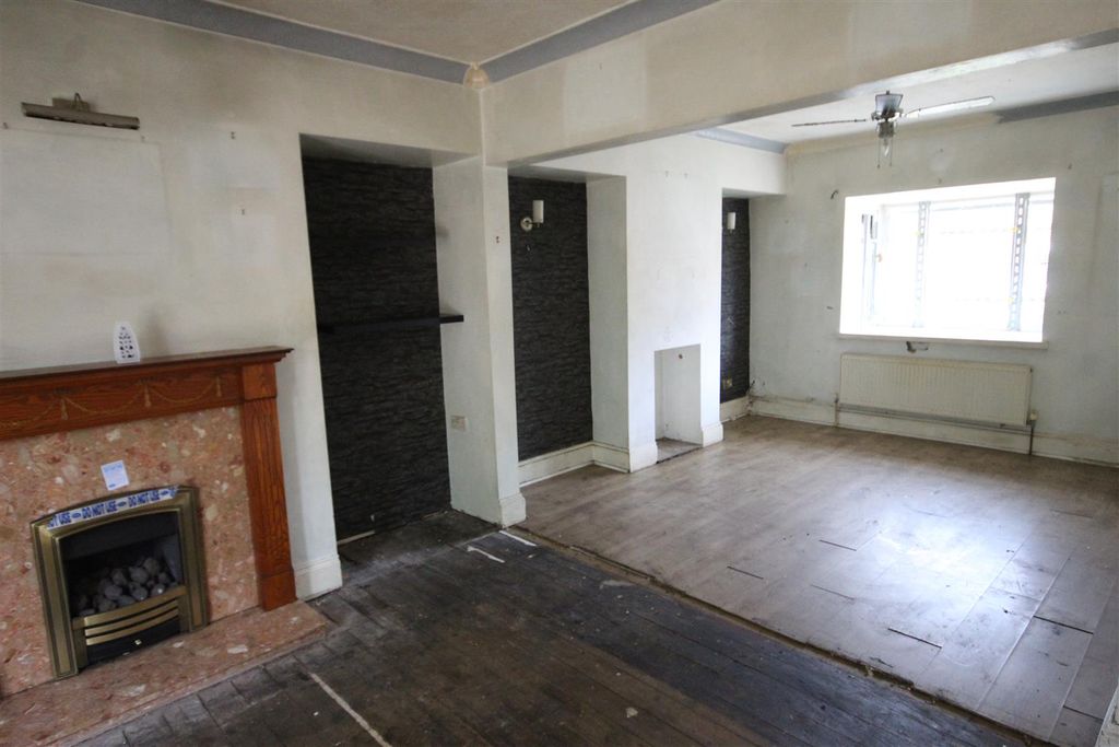 Property photo 2 of 11 Img_3050.Jpg