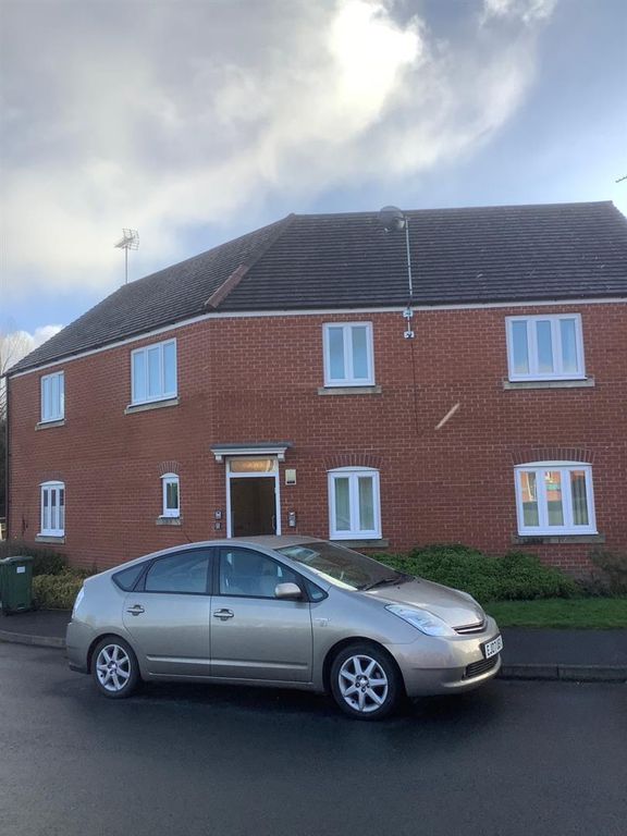 Property photo 1 of 2 10-14 Longfield Way, External, Front.Jpg